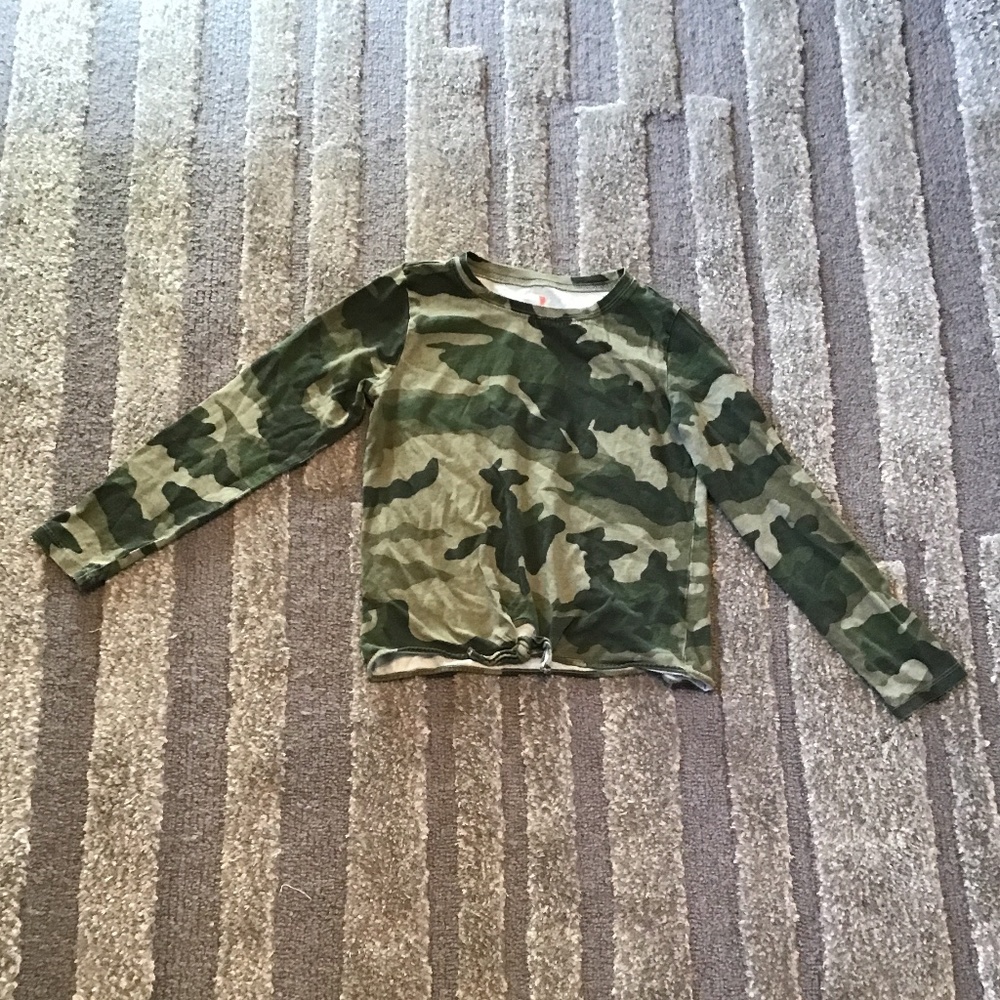 Girls long sleeve shirt